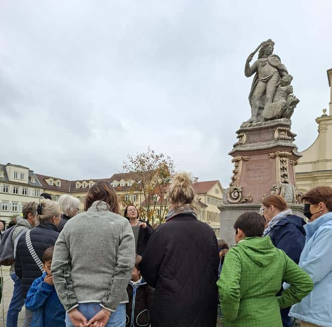 Blindfolded tour through Ludwigsburg - The Impact of the Sensory Experience on Perception