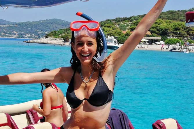 Blue cave and Hvar - 5 Islands speedboat tour from Split - Free Time and Lunch in Hvar Town