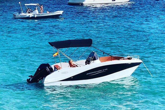 Blue Cave and Our Lady of the Rocks - 3h Private Speedboat Tour - Marveling at the Blue Cave’s Natural Phenomenon