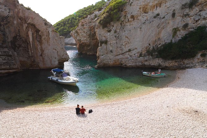 Blue Cave and Pakleni Islands group Tour from Hvar - Practical Details: Group Size, Weather, and Cancellation