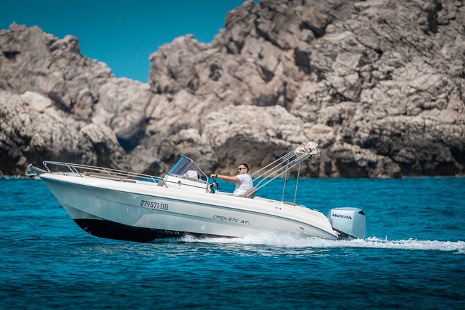 BLUE CAVE & ELAPHITI ISLANDS 4 HOURS ALL INCLUSIVE boat tour - Ulj Beach and Unj: Relaxing Sands and Old Heritage