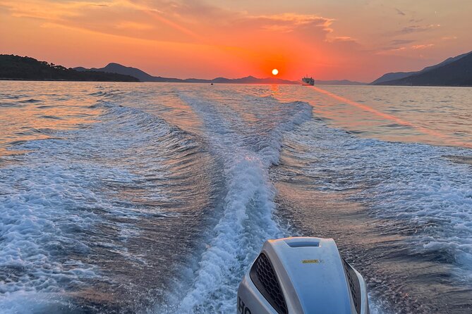 Blue cave tour with a speedboat-small group - Water Activities: Snorkeling and Swimming