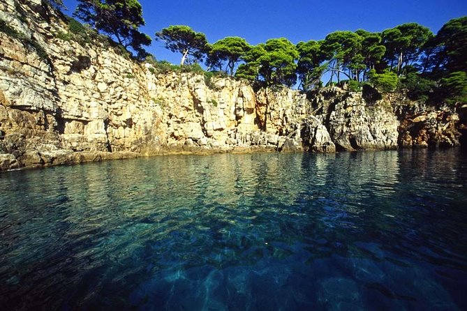 BLUE CAVE&GREEN CAVES /UNJ beach Speedboat tour- WITH DRINKS - The Sum Up: A Well-Rounded Dubrovnik Water Adventure