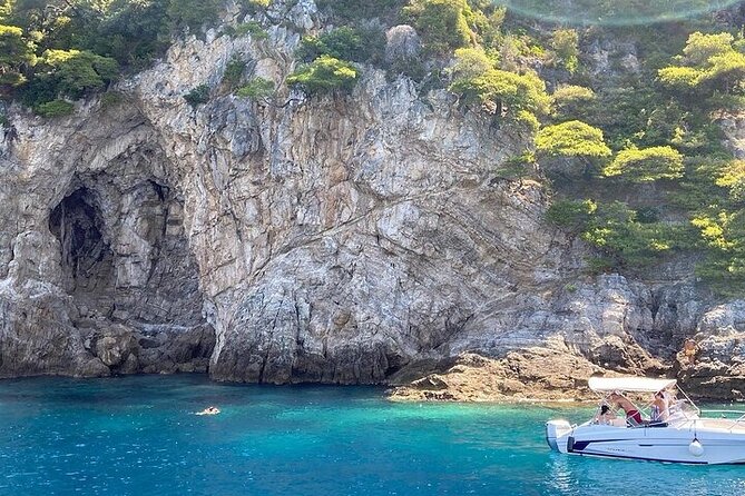 Blue Caves & Crystal Waters - Lunch and Rest in Osmoli Hamlet