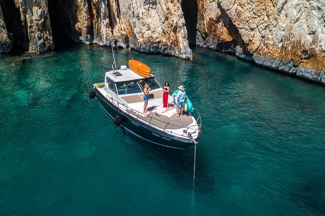 Blue & Green cave tour with yacht from town Hvar - Comparing This Tour to Similar Experiences