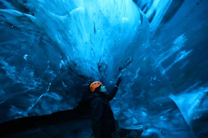 Blue Ice Cave Exploration (from Jökulsárlón Glacier Lagoon) - The Unique Experience of the Vatnajokull Glacier and Blue Ice Cave