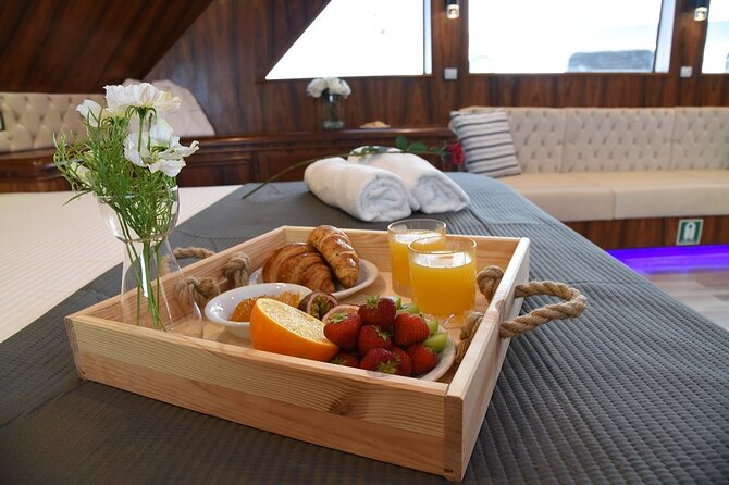 Blue Lagoon: 3 Hours Afternoon Cruise with transfer from Paphos - A Mix of Praise and Caution: What to Know Before Booking