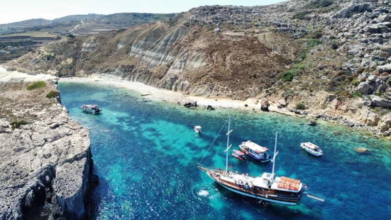 Blue lagoon, Crystal Lagoon & Comino Island & Caves - Crystal Lagoon and Its Tranquil Waters