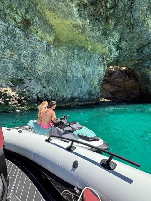 Blue Lagoon & Crystal Lagoon Jet Ski Tour with Photos - The Thrill of Speeding Across the Water on a Jetski