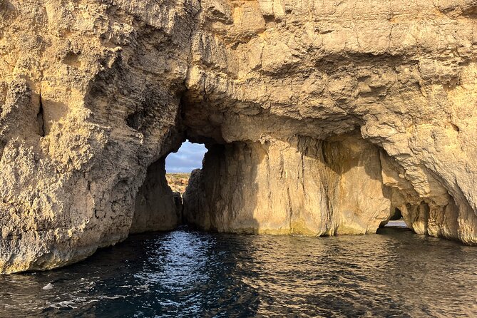 Blue Lagoon Ferry and Caves Tour - Who Will Enjoy This Tour