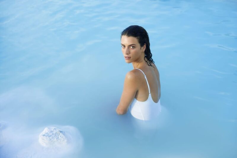 Blue Lagoon: Premium Admission with Drinks and Face Masks - Premium Relaxation at the Blue Lagoon with Drinks and Face Masks
