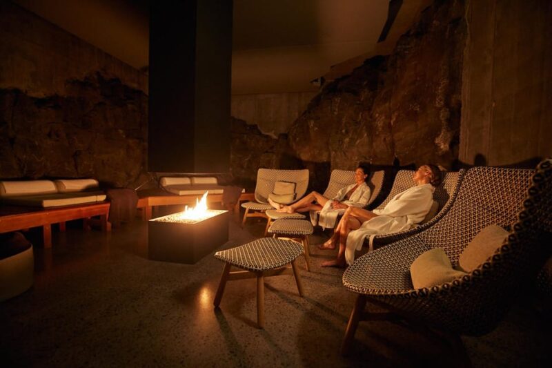 Blue Lagoon: Retreat Spa Experience & Private Changing Suite - Key Points