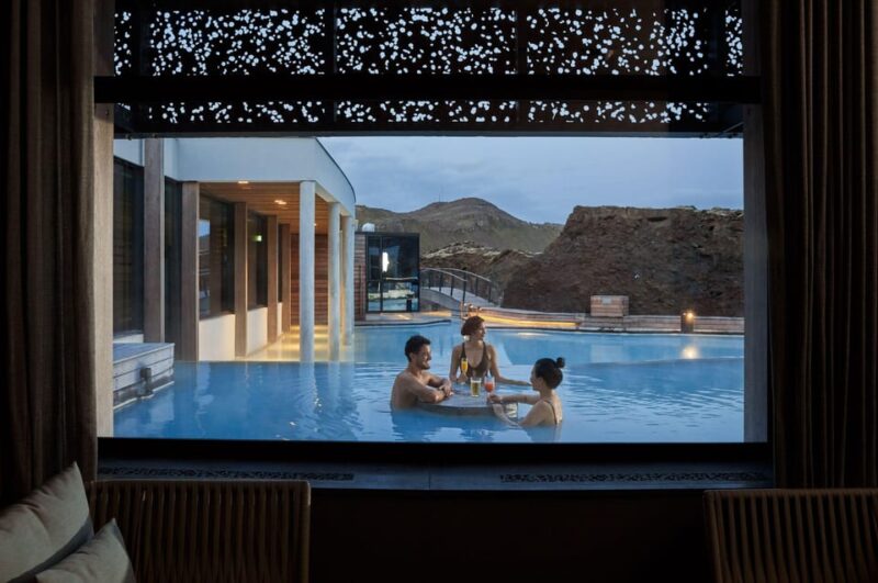 Blue Lagoon: Retreat Spa Experience & Private Changing Suite - The Spa Environment and Facilities