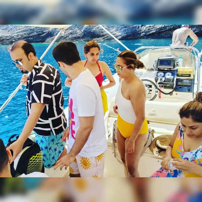 Blue Lagoon, Trogir & iovo - Speedboat Tour from Split - Quick Ride to Trogir: A UNESCO World Heritage Town