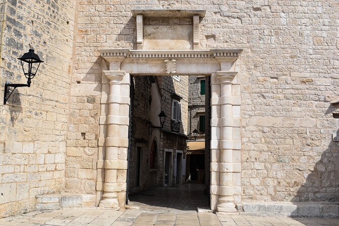 Blue Line Historical Tour from Split - Interactive Experiences and Tour Logistics