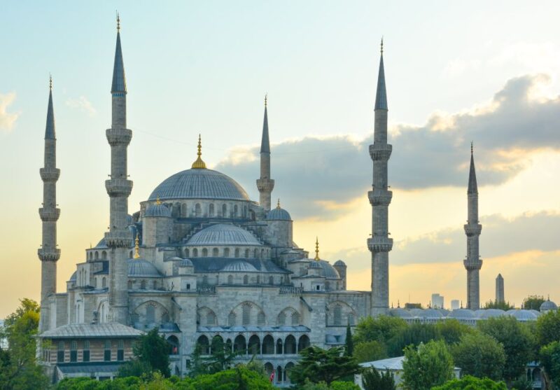 Blue Mosque: Art and Symbolism Guided Group Walking Tour - Tips for Visiting the Blue Mosque Tour