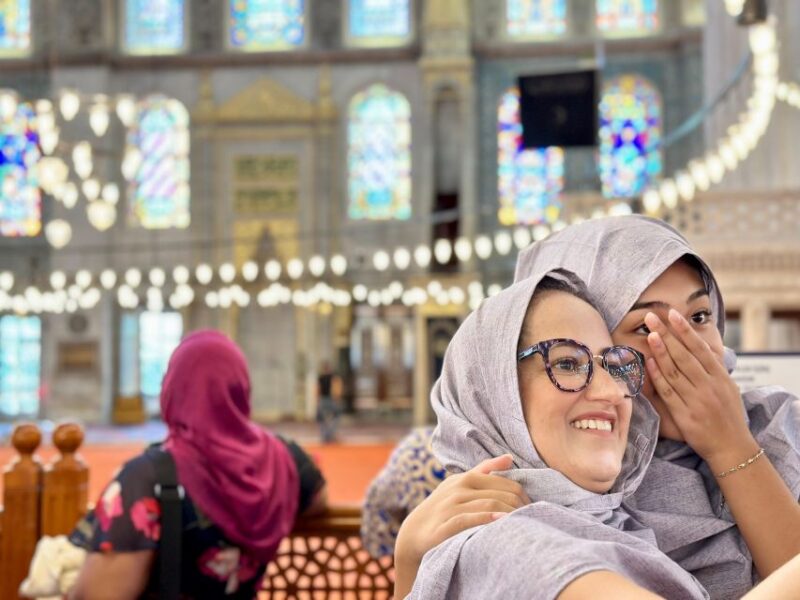 Blue Mosque, Basilica Cistern, Grand Bazaar Guided Tour - Shopping and Exploring at the Grand Bazaar