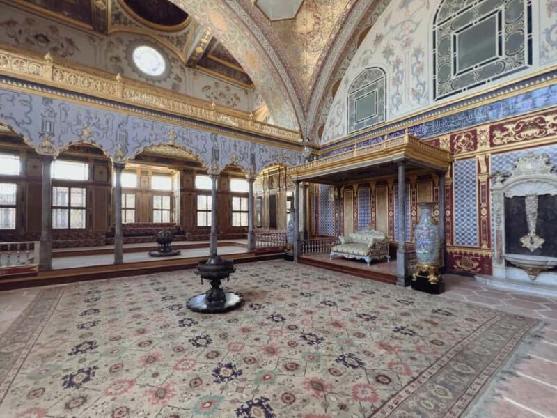 Blue Mosque, Hagia Sophia Tour with Lunch & Museum Tickets - Why This Tour Stands Out