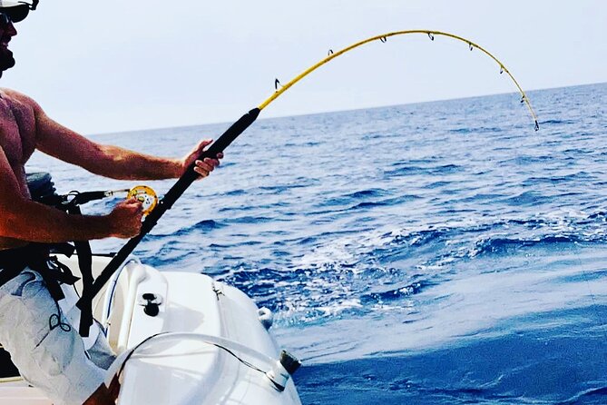 Bluefin Tuna Fishing Charter in the Egadi Islands - Additional Activities: On-Board Cooking and Social Moments