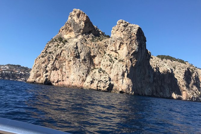 Bluemarine.me license free Bayliner Element E5 rental - Practicalities of the Rental Experience in Santa Ponça