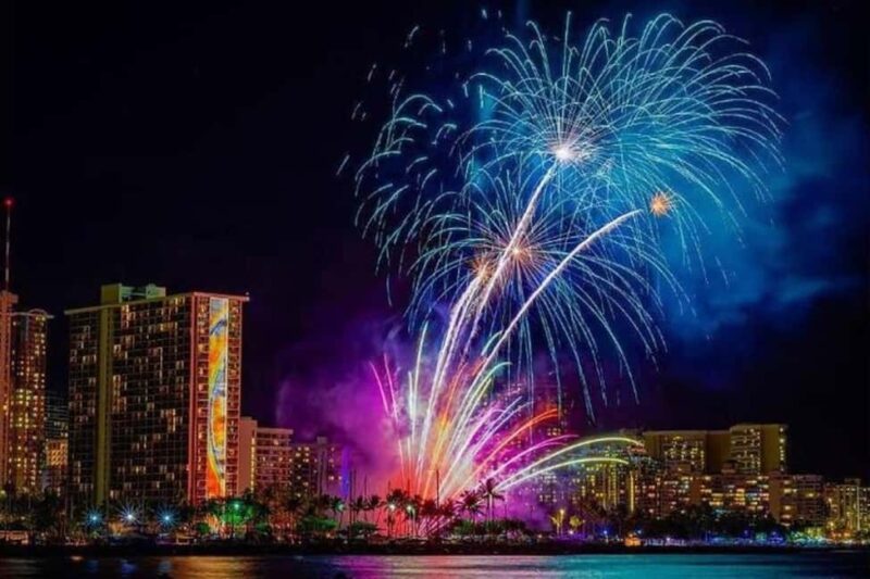 Board from Waikiki Beach: Friday Night Fireworks sail - Waikiki Fireworks from a Waterfront Perspective