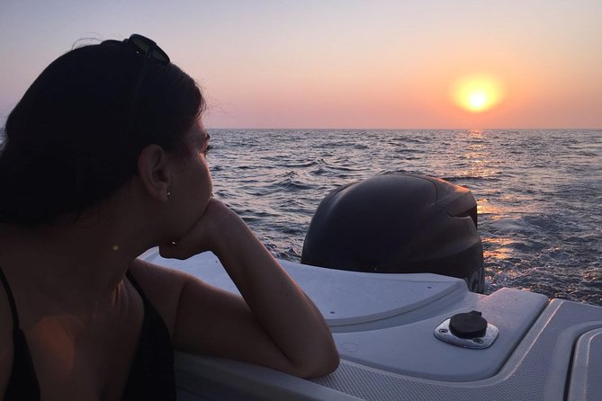 Boat and fishing trips in the Cadiz bay - Romantic Sunset Cruises: "Fall in Love" Experience