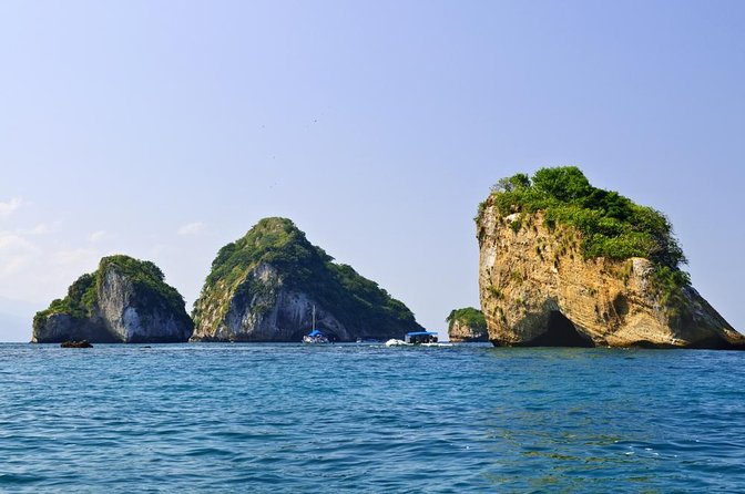 Boat and Snorkel Tour to 5 Islands of Los Arcos - Discover the Boat and Snorkel Tour to 5 Islands of Los Arcos in Puerto Vallarta