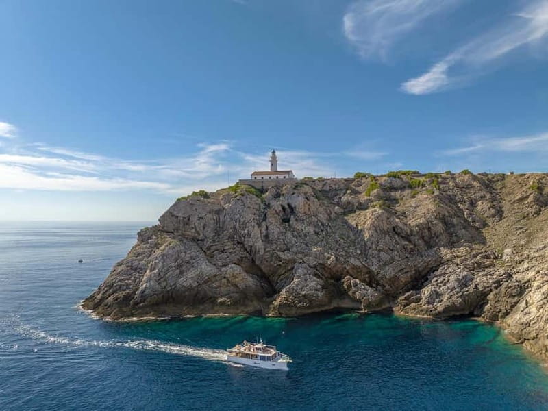 Boat day trip with drinks and lunch - Flexibility with Booking and Cancellations