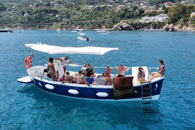 Boat excursion along the coast of Cefalù - The Crew and Guide Experience