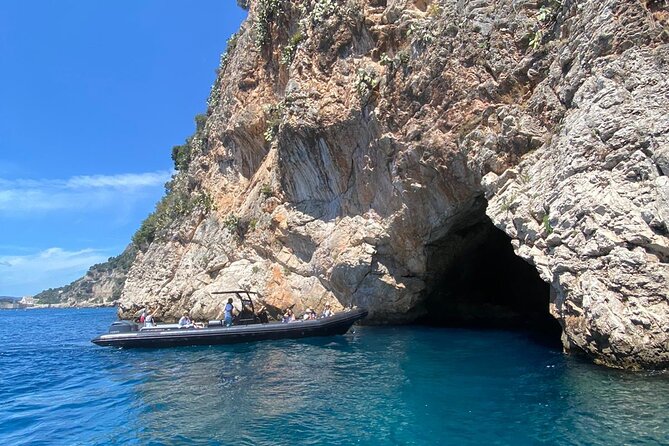 Boat excursion - Cannes Esterel Coves Insight  1H30 - Viewing the Architectural Treasures Along the Coast