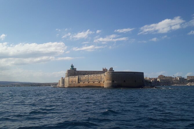 Boat Excursion to Ortigia with Typical Homemade Lunch - Key Points