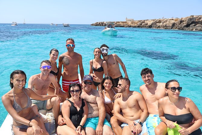 Boat excursions Favignana and Levanzo - Onboard Experience: Music, Toasts, and Local Products