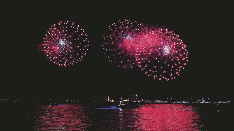 Boat excursions - Sunset Views and Romantic Vibes