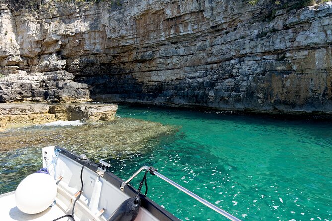 BOAT & KAYAK! Sea Adventure - Snorkeling & Cliff Jumps - Cliff Jumping at Secluded Spots