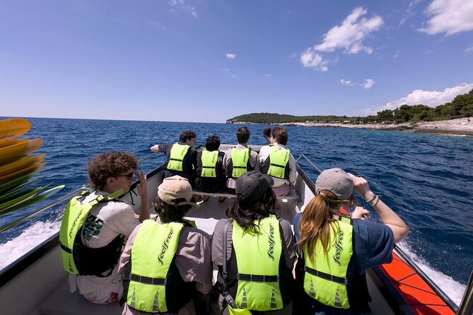 BOAT & KAYAK! Sea Adventure - Snorkeling & Cliff Jumps - The Guide Experience and Group Dynamics