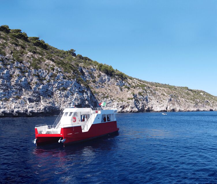 Boat Party al Tramonto nelle acque del Salento con Drink - Logistics: Meeting Point and Accessibility