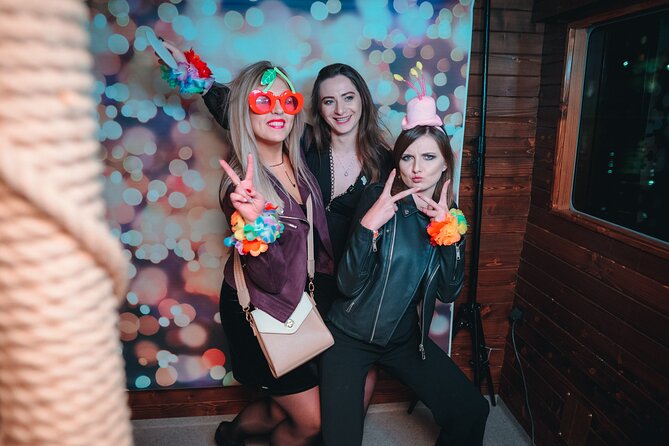 Boat Party in Wroclaw with Unlimited Drinks - Scenic Odra River Cruise with Unlimited Drinks