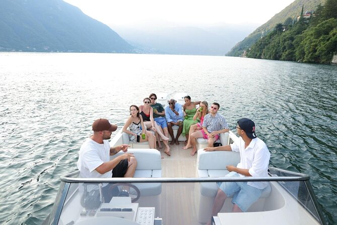 Boat Party on Lake Como - Open Bar - The Open Bar: Quality Drinks and Relaxed Atmosphere