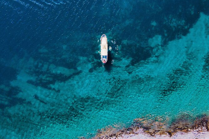 Boat Party Split - The Vibrant Atmosphere with Live DJs on the Adriatic