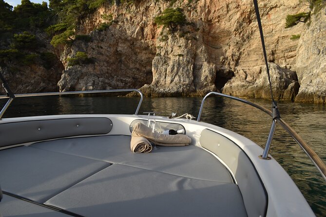 Boat rental in Dubrovnik Croatia. Cruise around Dubrovnik coast and islands - Key Points
