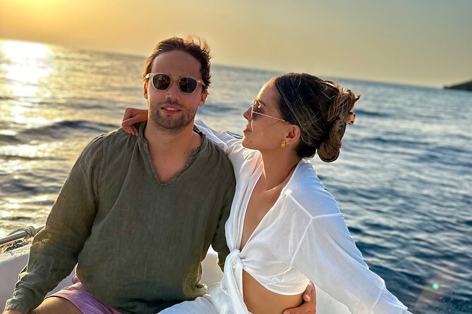 Boat Rental in Santorini - Uncrowded, Self-Directed Exploration of Santorini