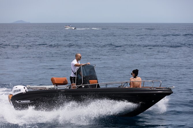 Boat Rental in Santorini License Free - Who Will Enjoy This Experience Most?