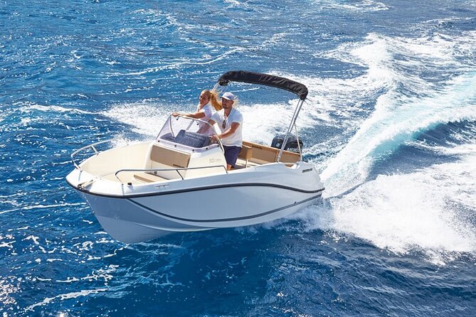 Boat rental without license - B520 'Neptuno' (5p) - Can Pastilla - The Final Word on the Neptuno Boat Rental