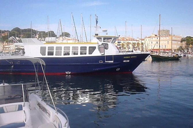 Boat to paradisiac island & electric bike tour from Sanary port - Key Points