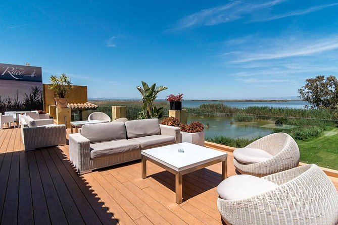 Boat Tour and Paella tasting in Valencia (Booking 2 weeks before) - The Charm of Paella at a Local Restaurant