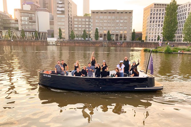 Boat Tour in Frankfurt for up to 12 Guests - The Skippers Role and the Atmosphere Onboard