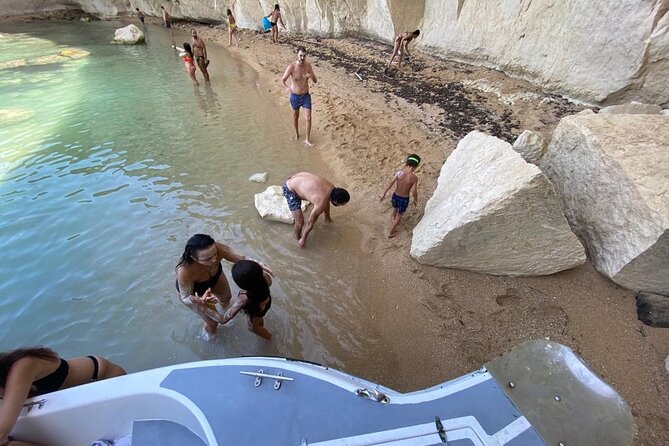 Boat tour in Pillirina, sea caves and Ortigia and prosecco - Practical Details: Booking, Cancellation, and What’s Not Included