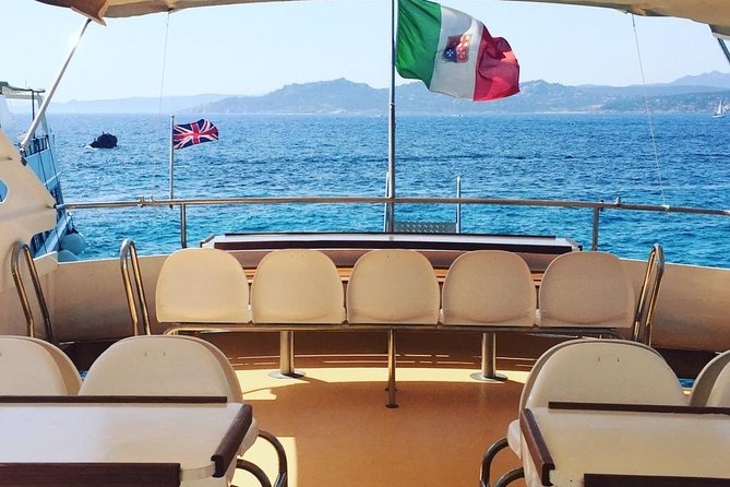 Boat Tour La Maddalena Archipelago from Palau - The Experience of the Guides and Crew