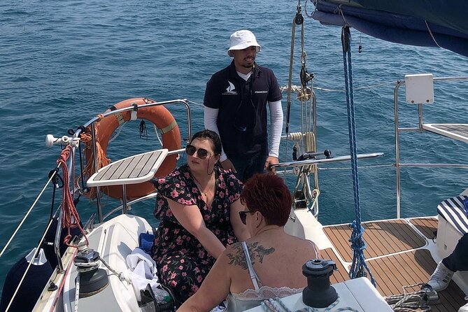 Boat tour of the Amalfi Coast with Aperitif - Key Points