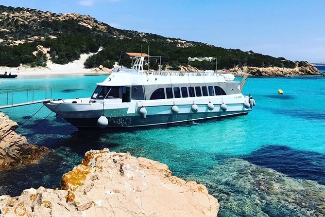 Boat tour of the La Maddalena Archipelago - Departure Locations and Schedules